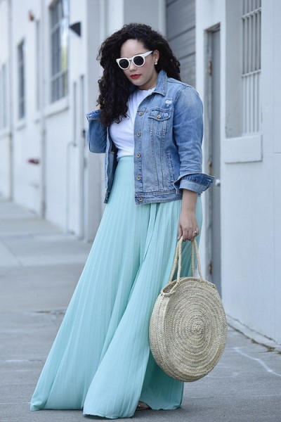 plus-size-pleated-skirt-summer-outfits8