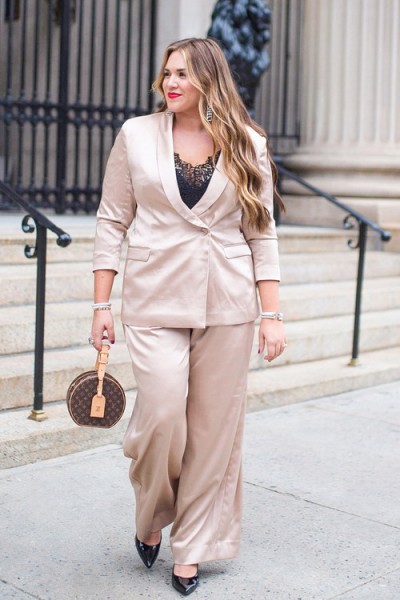 elegant-curvy-outfits-in-light-neutral-colors4-6