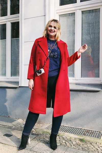 red-accents-in-fall-outfits-charlotte7-1